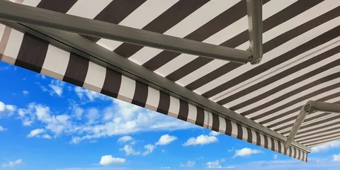 Comparing Manual vs Motorised Retractable Awning NZ Options